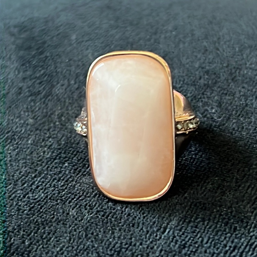 Kenneth Cole vintage rose gold rose quartz ring